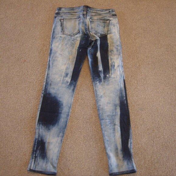 Like New Excellent Condition True Religion Women Jeans sz 26 Made in USA - Picture 2 of 4